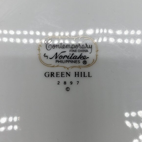 Noritake Green Hill 2897 Fine China 9" Vegetable Bowl - Picture 2 of 9